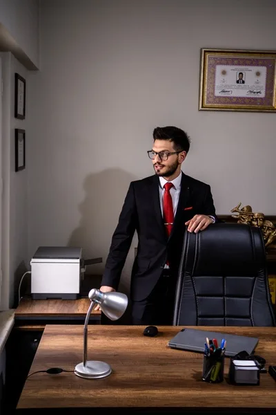 Bursa iş hukuku avukatı Erdem Özkan